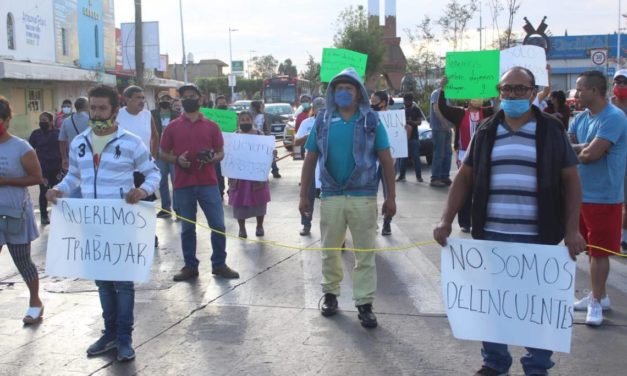 Triunfa la lucha de comerciantes y artesanos en tonalá